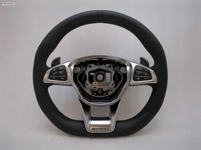 Mercedes-Benz A (W176) MERCEDES C63 AMG W205 STEERING WHEEL A2054602703 STEERING WHEEL CARBON LEATHER Body type: Convertible
Fuel: Petrol