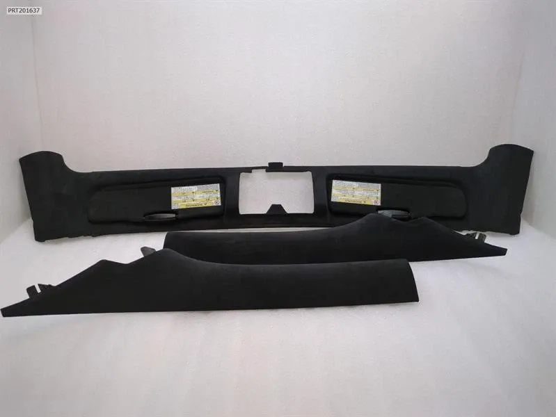 McLaren 650S Spider 14-17 Sun Visor 11N2374CP Sun Visor Visor Alcantara Brand/Model: McLaren 650S
Year: 2015
Engine: 37...