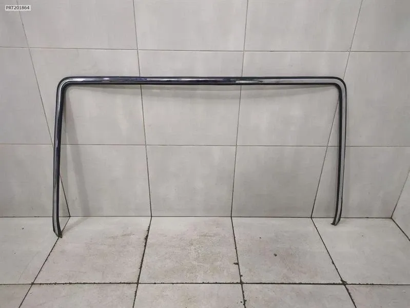 Bentley Azure / Continental Bentley Continental T 1996-2003 Body Moulding UB85214 REAR SCREEN Bar Body type: Coupe
Fuel: Petrol