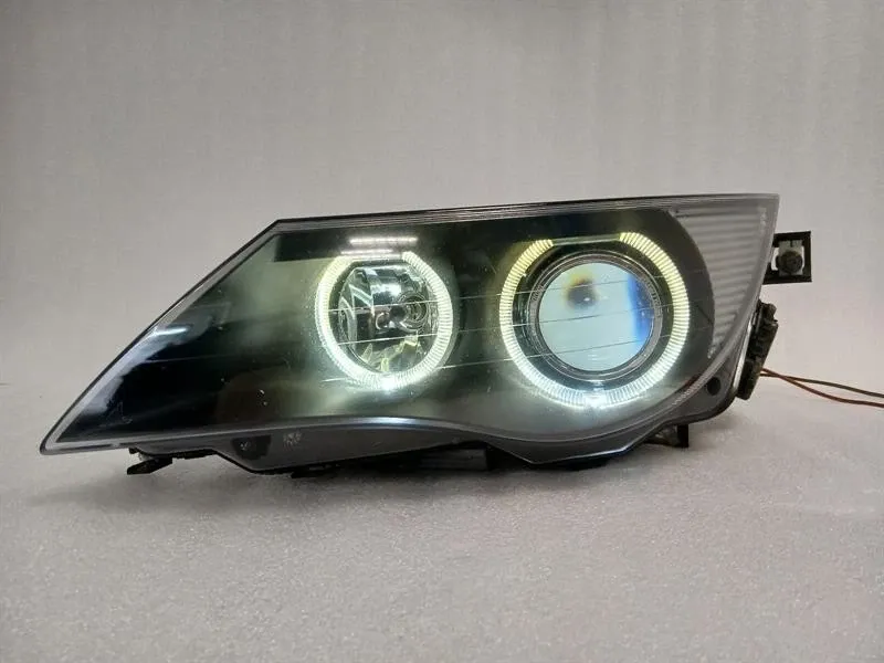 BMW 6 (E63 / E64) BMW 6 E63 E64 Left Headlight 7165981 Headlight Left LHD BI-XENON DYNAMIC OEM Body type: Coupe
Fuel: Petrol