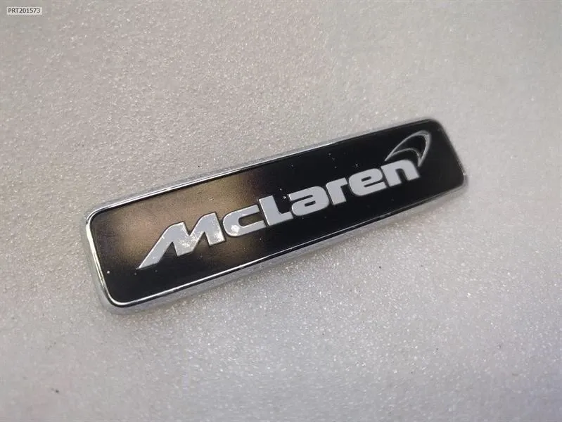 McLaren 650S Spider 14-17 LOGO crest front bonnet hood bonnet Brand/Model: McLaren 650S
Year: 2015
Engine: 37...