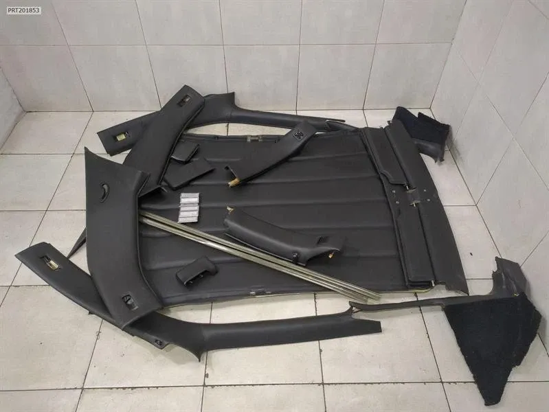 Bentley Azure / Continental Bentley Continental T 1996-2003 Roof Lining Set UB91387 Headliner UV35799PA Body type: Coupe
Fuel: Petrol