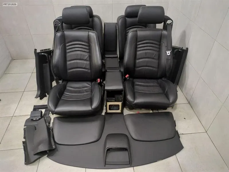 Bentley Azure / Continental Bentley Continental T 1996-2003 Interior Set Seat Seats Interior Set GENUINE Body type: Coupe
Fuel: Petrol