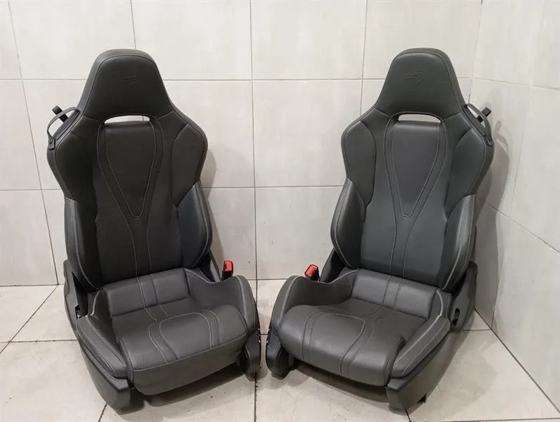 McLaren 720S Seats 720 Seats Interior MEMORY ELECTRIC LEATHER COMFORT SPEC Brand/Model: McLaren 720S
Year: 2018
Engine: 39...