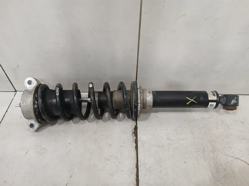 Ferrari California Ferrari California F149 shock absorber front 281475 shock absorber front FAULTY Body type: Convertible
Fuel: Petrol