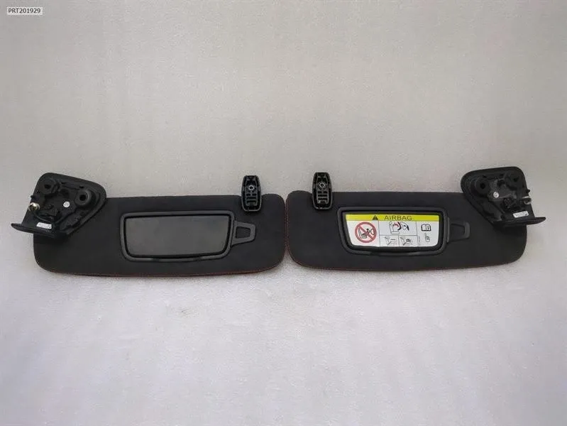Porsche 911 (991) Porsche 911 991 Convertible Sun Visor 99173103222 Sun Visor Alcantara Red Stitches Body type: Coupe
Fuel: Petrol
