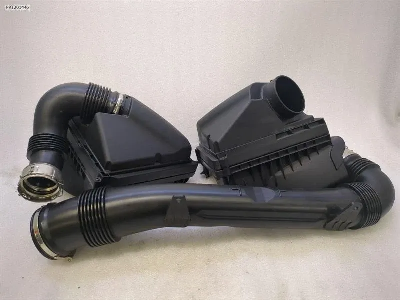 BMW 4 (G22 / G23 / G26)  BMW 4 G83 M4 Air Filter Box 8095806 Air Filter Box SET KIT