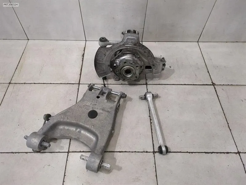 Ferrari California Ferrari California F149 08-14 4.3 RRH Hub 276810 Wheel Bearing Housing Rear Right Body type: Convertible
Fuel: Petrol