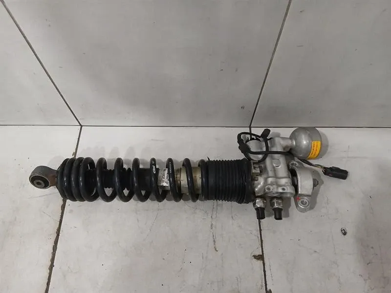 McLaren 720S Coupe Shock Absorber Front 14BA110CP RIGHT Front Shock Absorber Brand/Model: McLaren 720S
Year: 2018
Engine: 39...