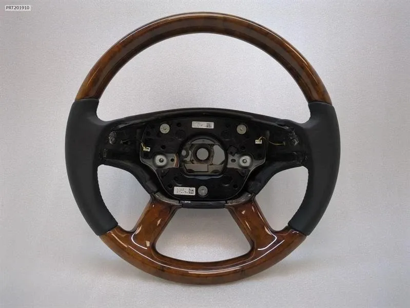 Mercedes-Benz A (W169) MERCEDES S-CLASS W221 STEERING WHEEL A2214600303 9E3B STEERING WHEEL WOOD FRESH LEATHER Body type: Saloon
Fuel: Petrol