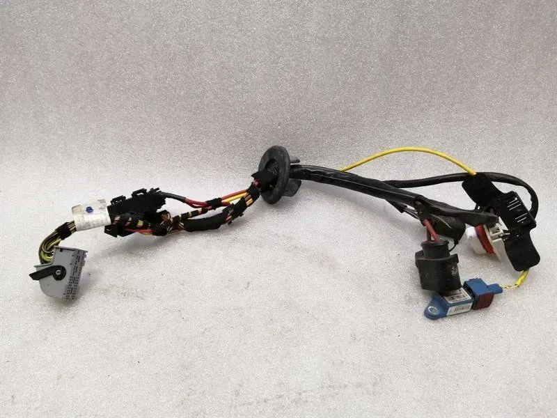 Porsche 911 (996) Porsche 911 997 Front Body/Headlight Wiring Harness Loom 997612551Z1 Wiring Harness Body type: Coupe
Fuel: Petrol