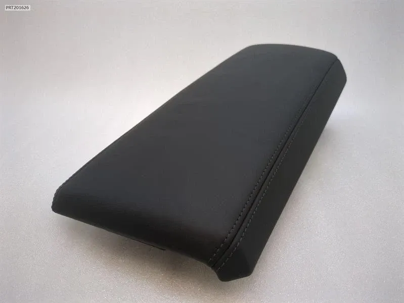 BMW 4 (G22 / G23 / G26)  BMW 4 G83 M4 Armrest RHD Centre Armrest Armrest M3 G80 G20
