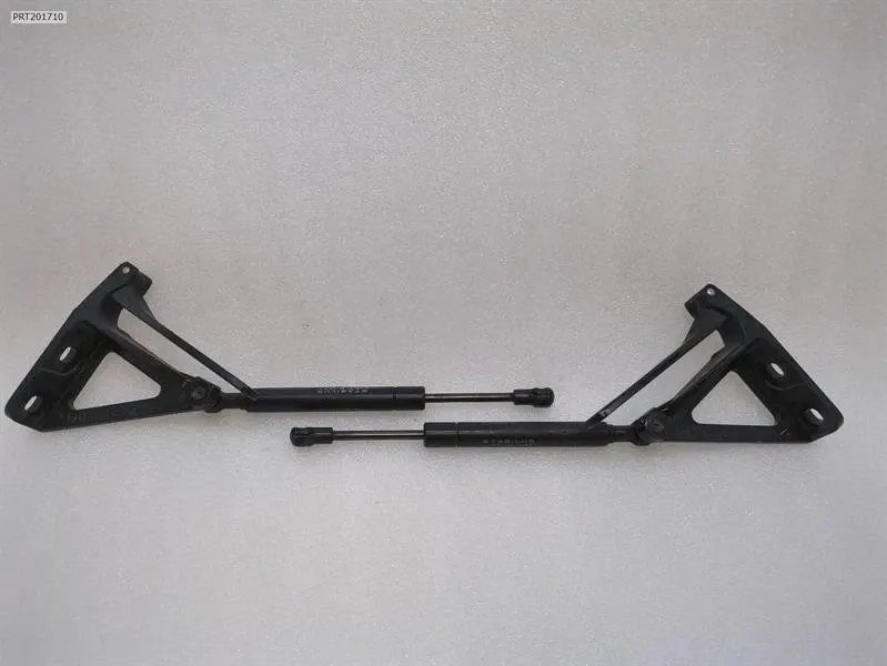 McLaren 650S Spider 14-17 boat hinge 11a0256sp tailgate hinge Brand/Model: McLaren 650S
Year: 2015
Engine: 37...