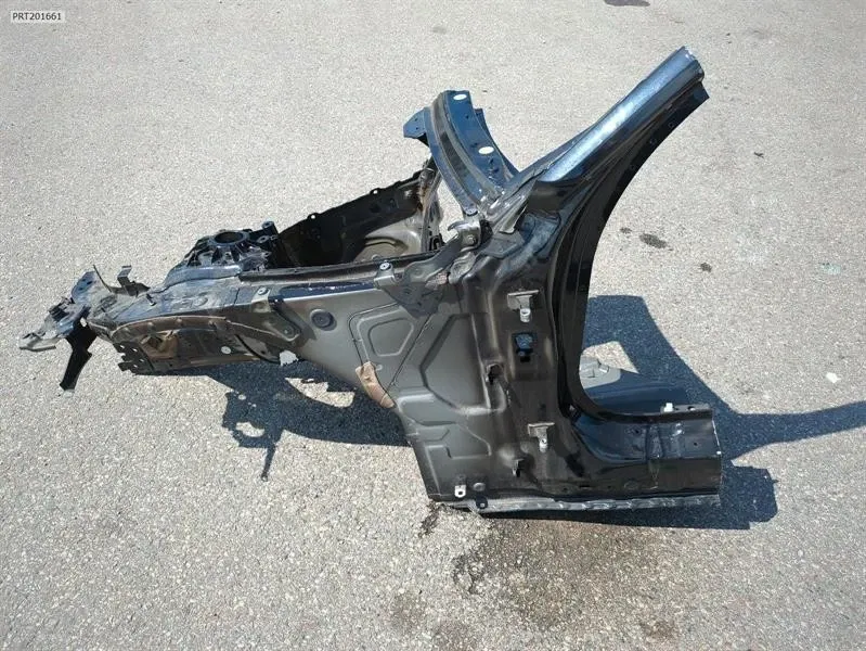 BMW 4 (G22 / G23 / G26)  BMW 4 G83 M4 Left Front Chassis Leg 41007486607 Left Front Wheel Arch Convertible Body type: Convertible
Fuel: Petrol