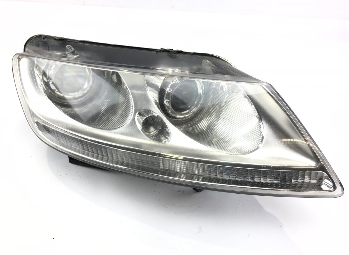 Volkswagen Phaeton headlight right 3D2941018L Headlight right VW PHAETON (3D) (200...