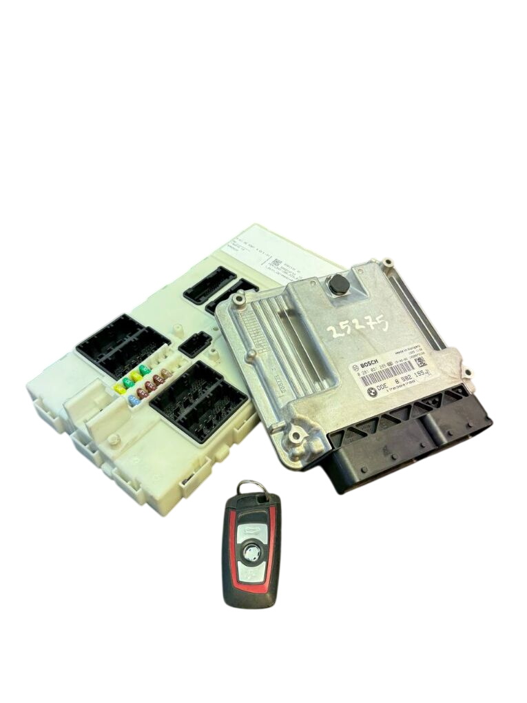 BMW 3 (F30 / F31) Engine ECU immo kit / set 61359381101 9381101 0281031285 8582155 Engine E...