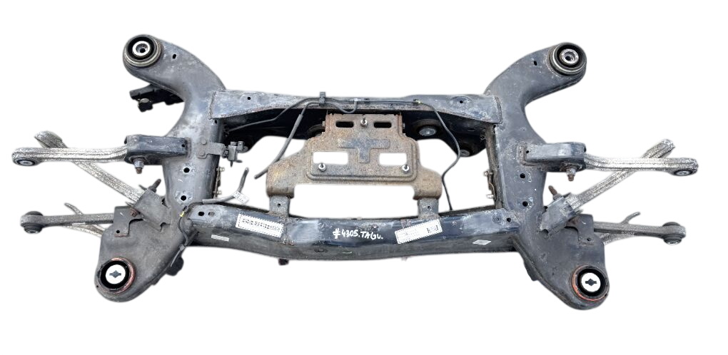 Maserati Quattroporte Rear axle beam 06700075690 Rear axle Beam MASERATI QUATTROPORT...