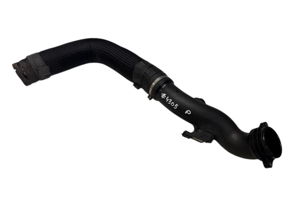 Maserati Quattroporte Intercooler pipe right 670002111 Intercooler pipe right MASERATI QUATT...