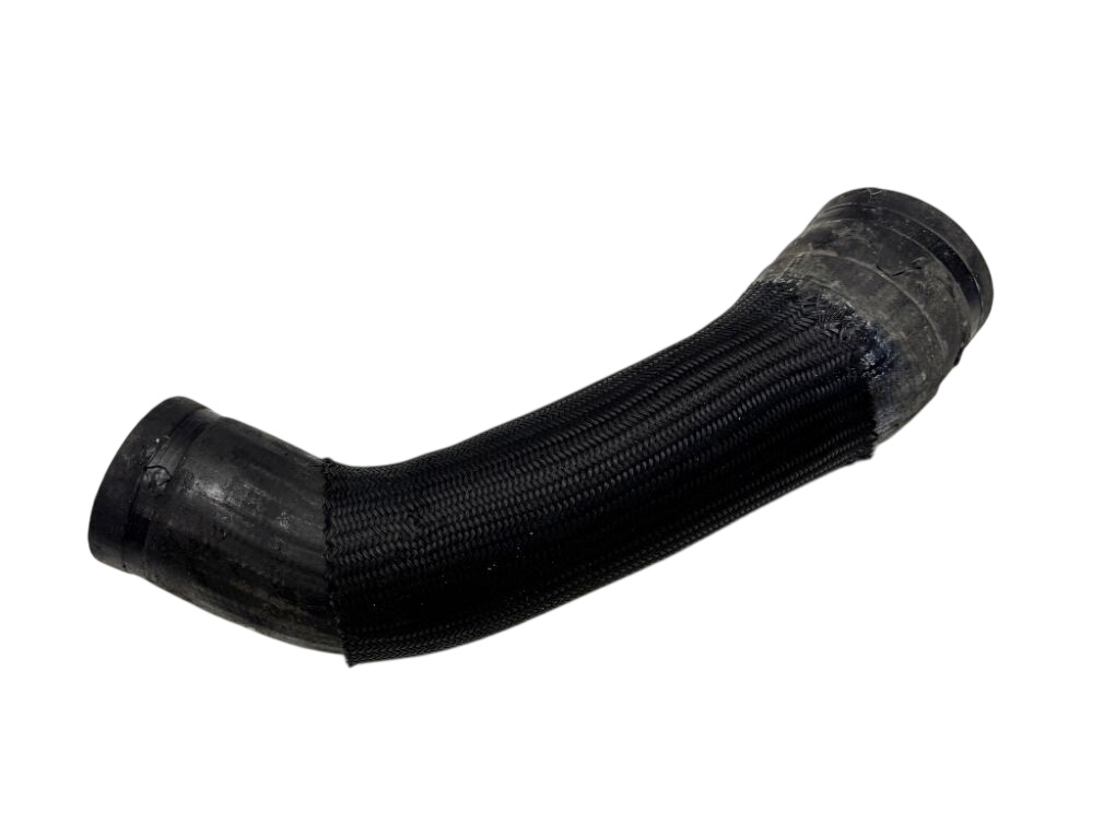 Maserati Quattroporte Turbocharger air inlet Pipe 670002112 Turbocharger air inlet Pipe MASERATI ...