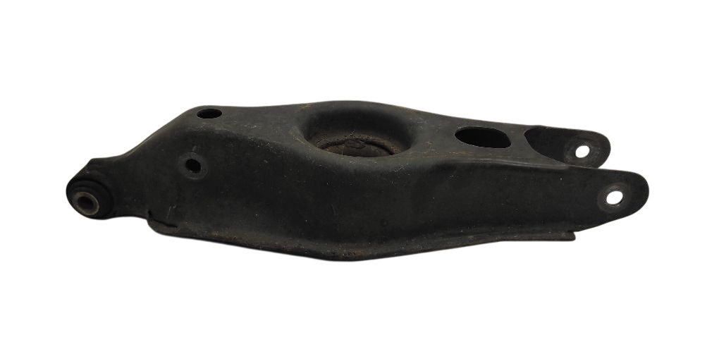 Maserati Quattroporte Rear Axle Track Control Arm lower left 670036580 Rear Axle Track Control Arm lower lef...