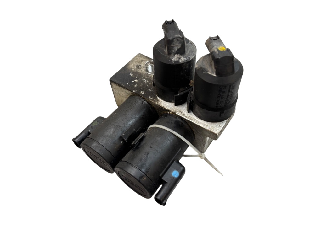 Mercedes-Benz A (W168) Air suspension / self-levelling suspension, other A2203200358 A2203201258 Air suspension / self-l...