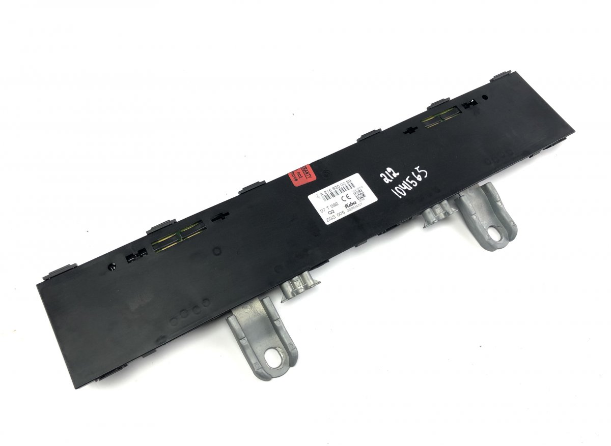 Mercedes-Benz A (W169) Aerial amplifier / control unit A2168200089 Aerial amplifier / control unit MER...