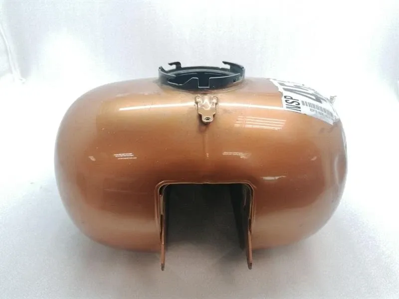 Harley-Davidson TOURING Fuel Tank FLTR (2008 Brand/Model: HARLEY-DAVIDSON TOURING
Year: 2008...