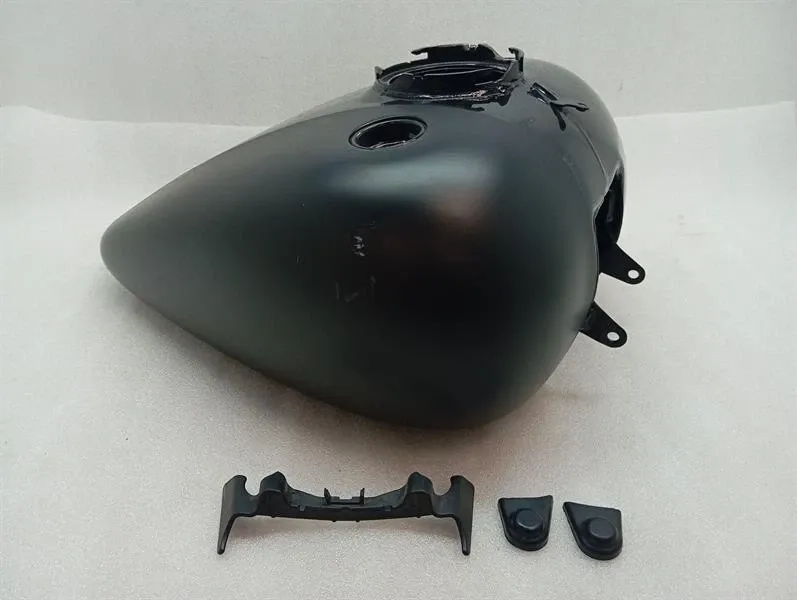 Harley-Davidson ROAD KING Fuel Tank FLHRSE4 (2014 Brand/Model: HARLEY-DAVIDSON ROAD KING
Year: 20...