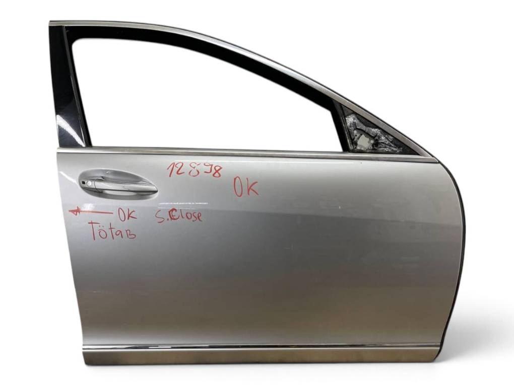 Mercedes-Benz A (W169) Door Front Right 2217200205 Door Front Right MERCEDES-BENZ S-CLA...