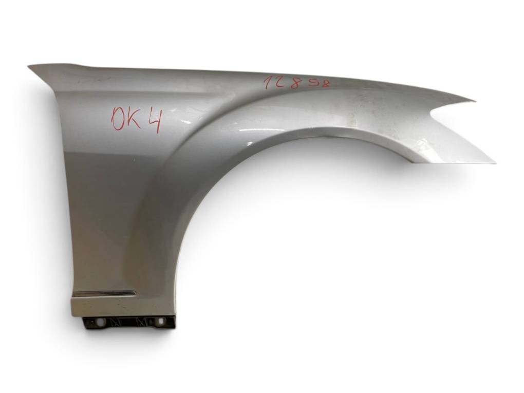 Mercedes-Benz A (W169) Fender Front Right 2218800218 Fender Front Right MERCEDES-BENZ S-C...