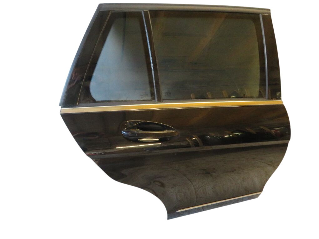 Mercedes-Benz A (W169) Door Rear Right A2047300405 A2047302400 Door Rear Right MERCEDE...