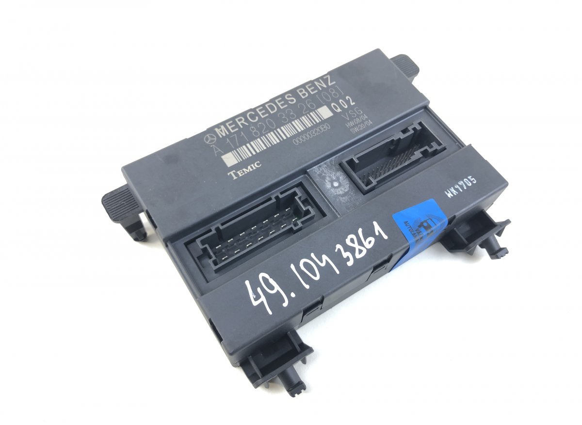 Mercedes-Benz SLK (R171) Sunroof control unit A1718204226 Sunroof control unit MERCEDES-BENZ ...