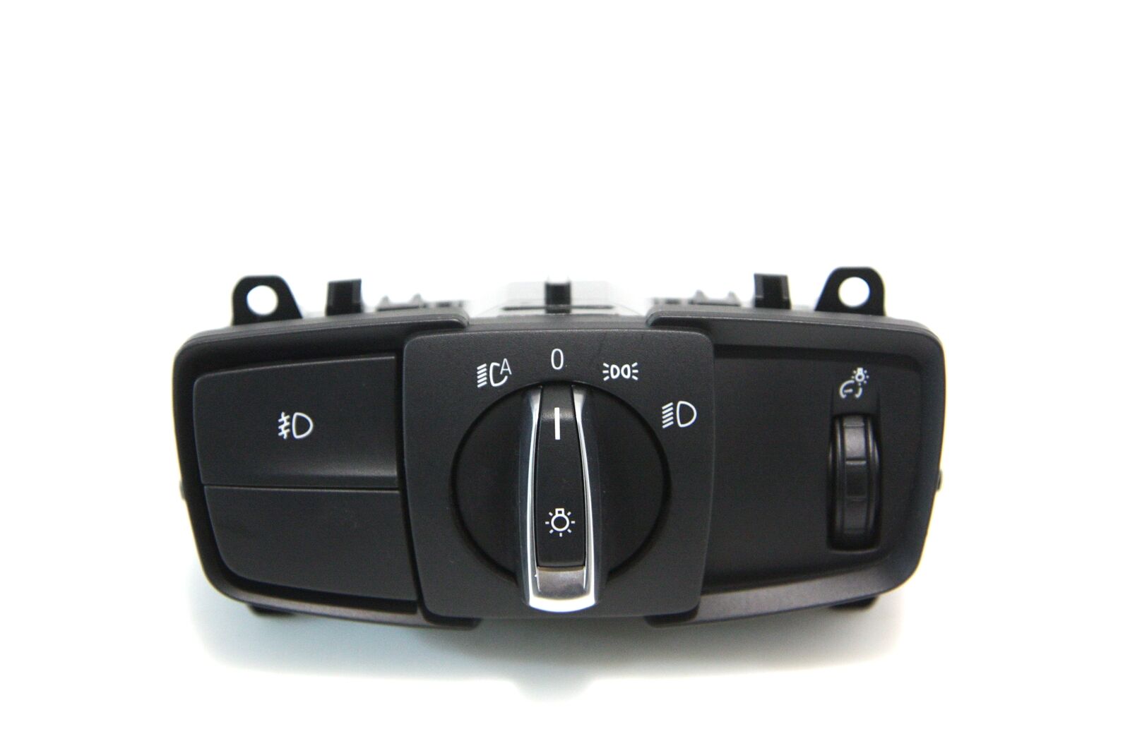 BMW 2 (F22 / F23) Light switch BMW 2 SERIES Light switch OEM 61316847506

Part...