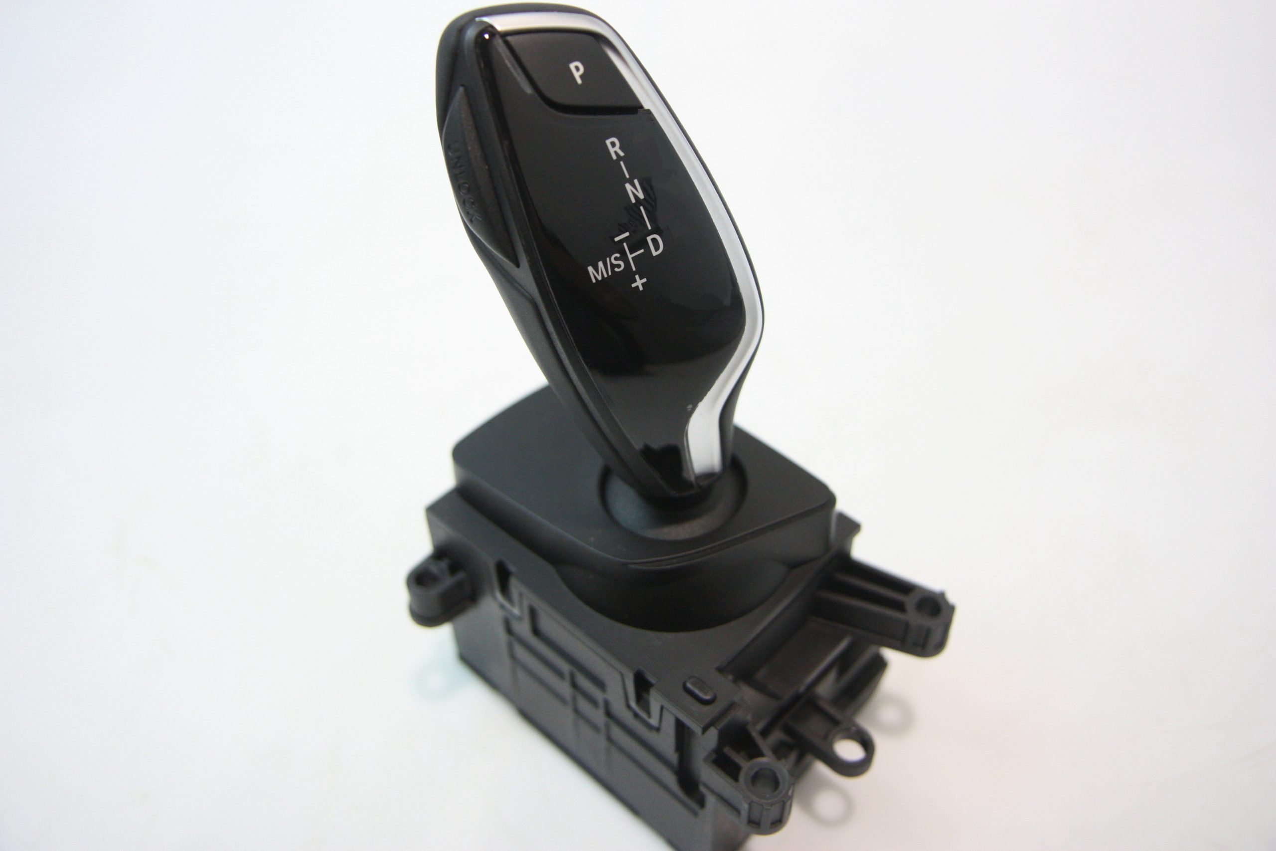BMW 7 (G11 / G12) Gear selector BMW 7 SERIES Gear selector

Generation: 7 SERIE...