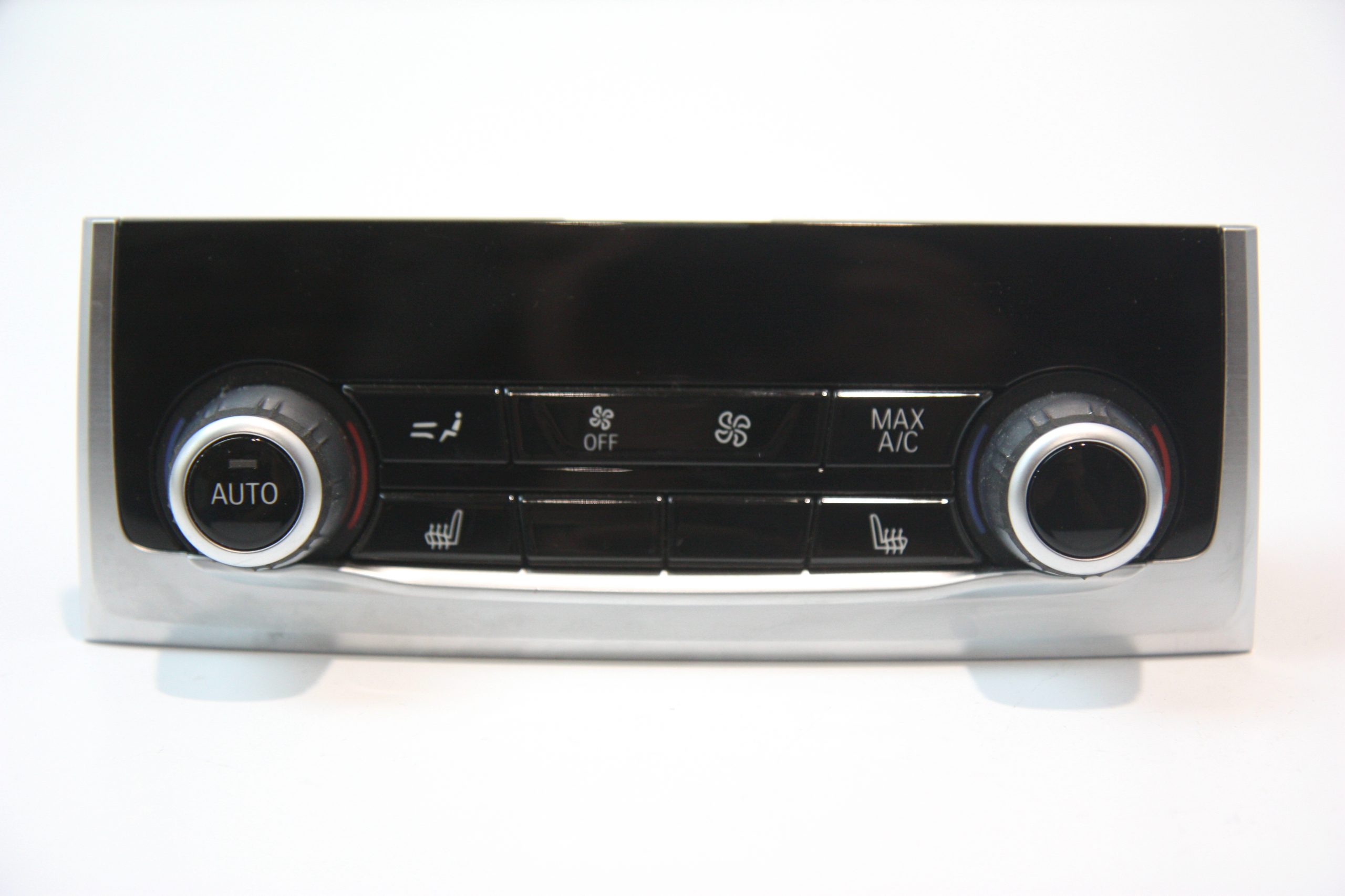 BMW 7 (G11 / G12) Climate control unit BMW 7 SERIES Climate control unit

Generation: ...