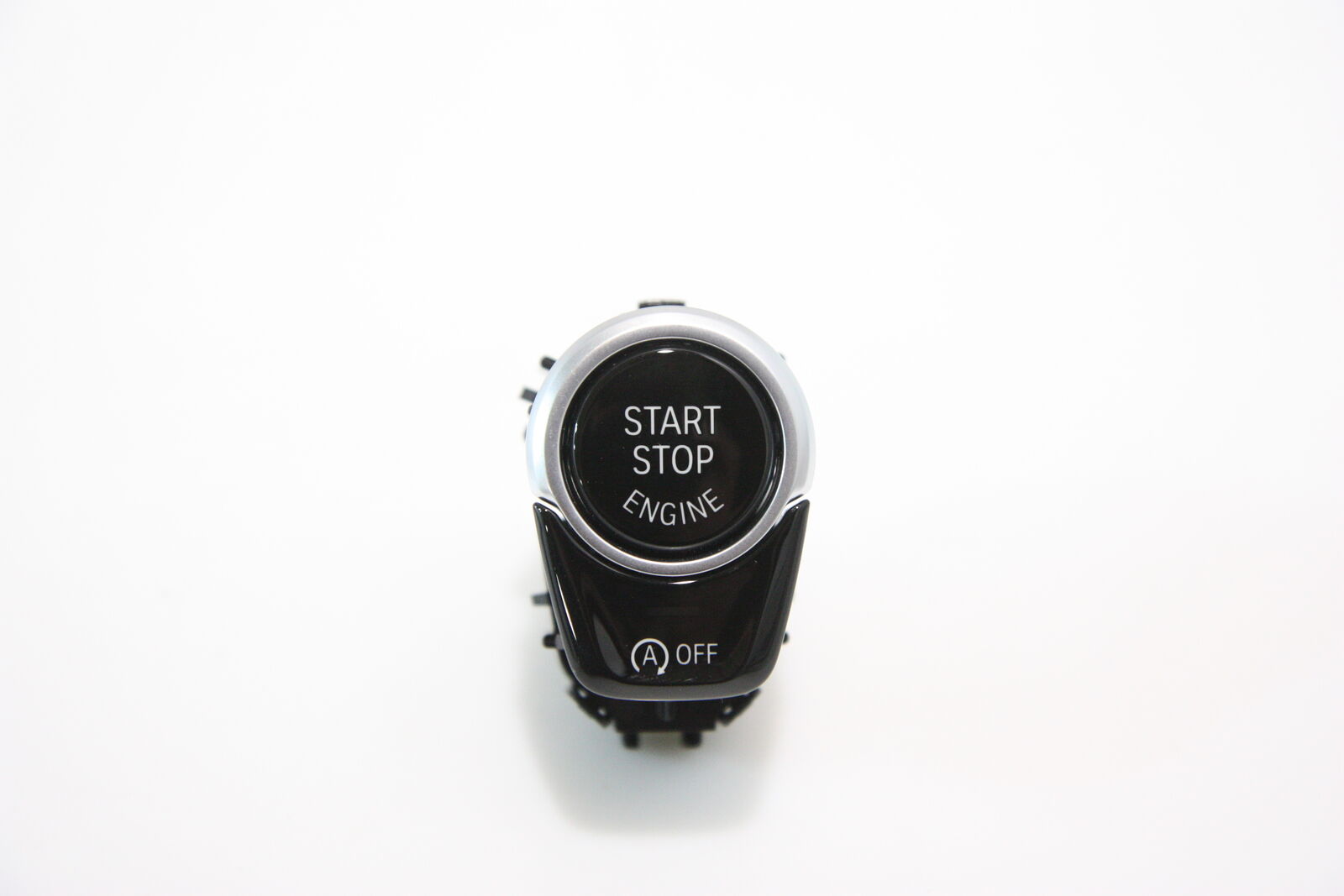 BMW 5 (G30 / G31) Engine start stop button switch BMW 5 SERIES Engine start stop button switch OE...