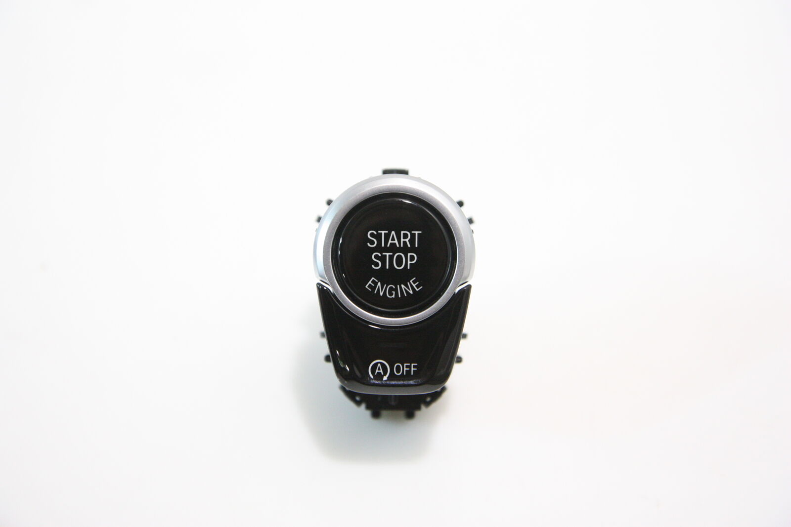 BMW 5 (G30 / G31) Engine start stop button switch BMW 5 SERIES Engine start stop button switch OE...
