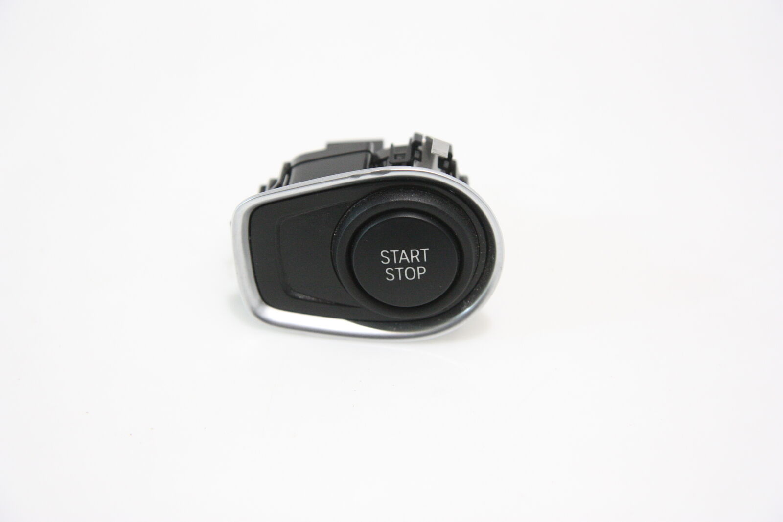 BMW 2 (F22 / F23) Engine start stop button switch