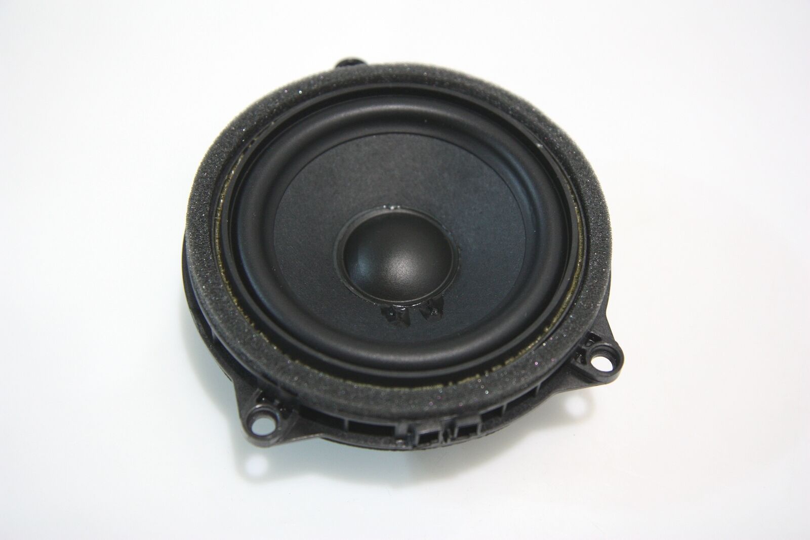 BMW 5 (G30 / G31) Panel speaker BMW M5 Panel speaker OEM 65139354085

Part code...