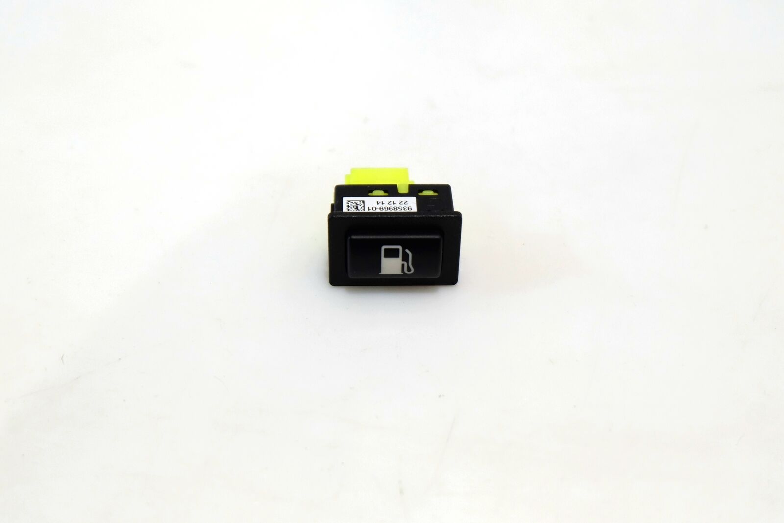 BMW 3 (F30 / F31) Fuel tank opening switch BMW 3 SERIES Fuel tank opening switch OEM 61319...
