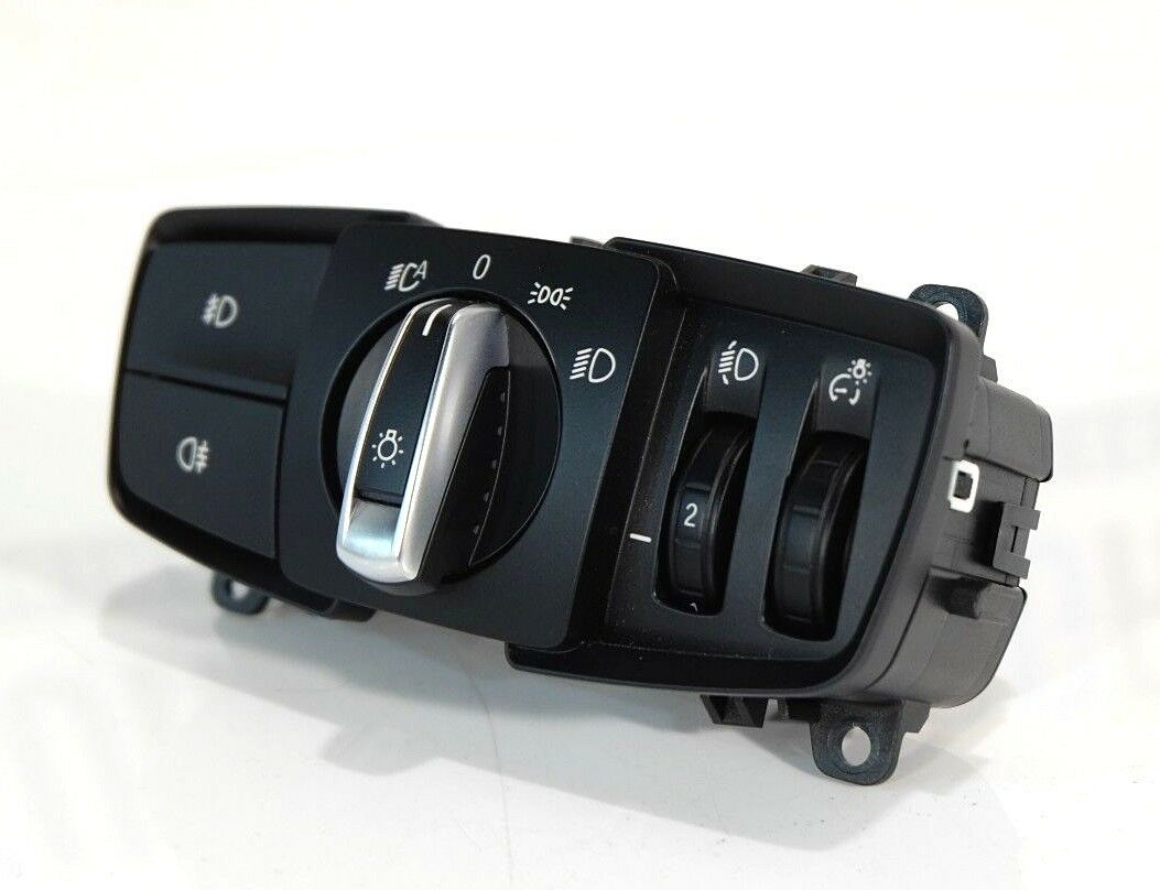 BMW X5 (F15) Свет переключатель BMW X5 Light switch OEM 61319311729

Part codes...