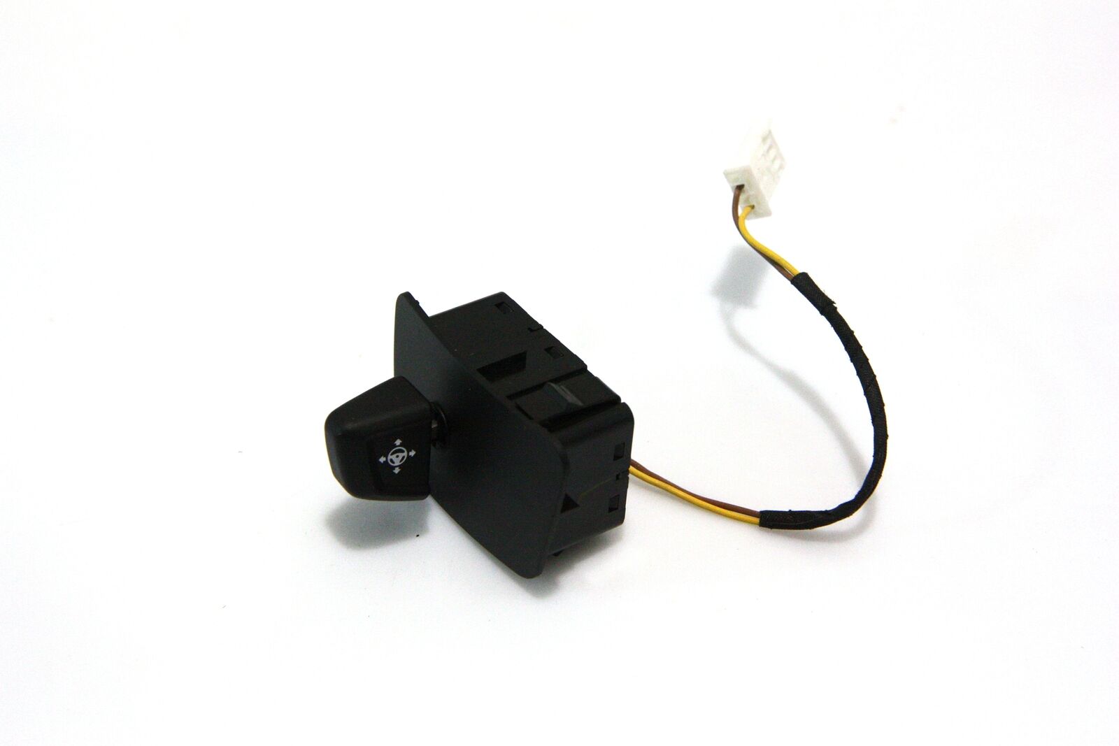 BMW 5 (G30 / G31) Steering wheel adjustment switch BMW 5 SERIES Steering wheel adjustment switch O...