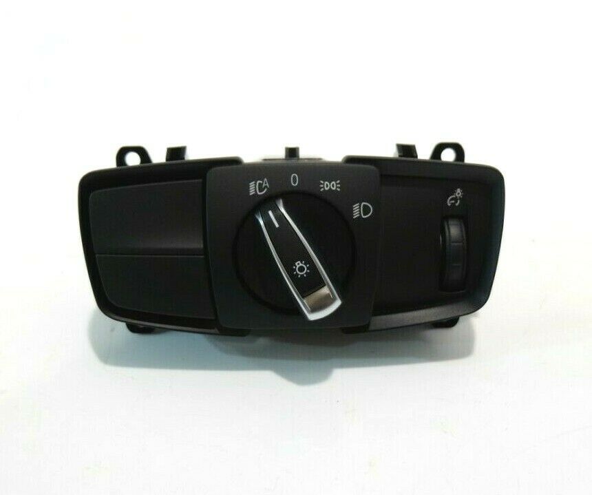 BMW 3 (F30 / F31) Valokatkaisin BMW 3 SERIES Light switch OEM 61316847504

Part...