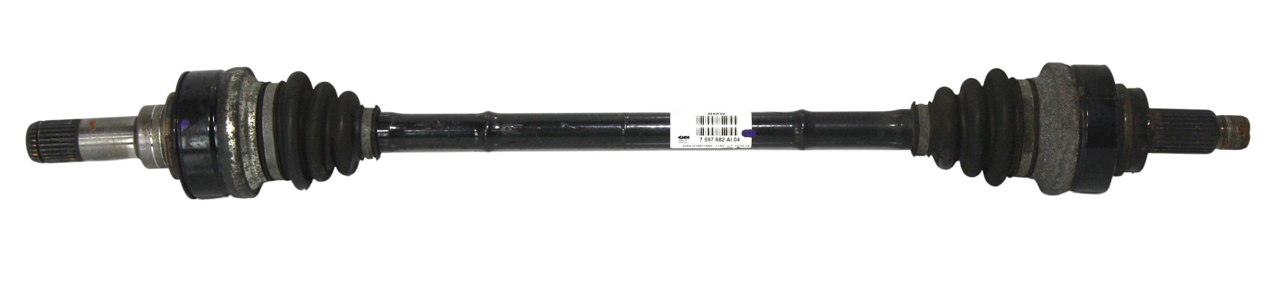 BMW 3 (F30 / F31) Rear driveshaft BMW 3 SERIES Rear driveshaft OEM 33207597682

P...