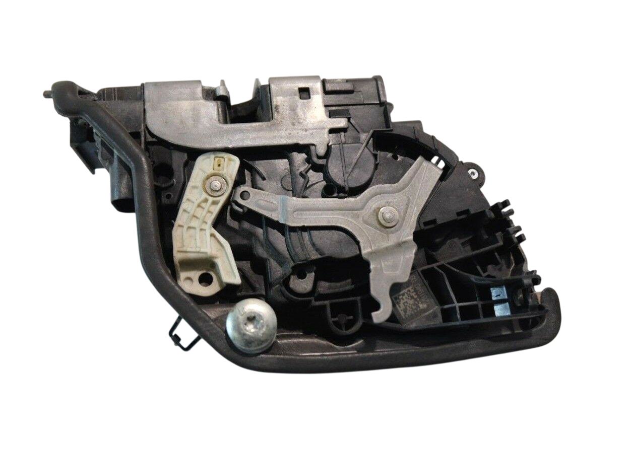 BMW 2 (F22 / F23) Rear door lock