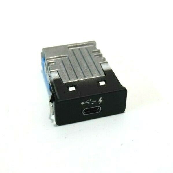 BMW X1 (F48) USB socket connector BMW X1 USB socket connector OEM 84108794158

Pa...