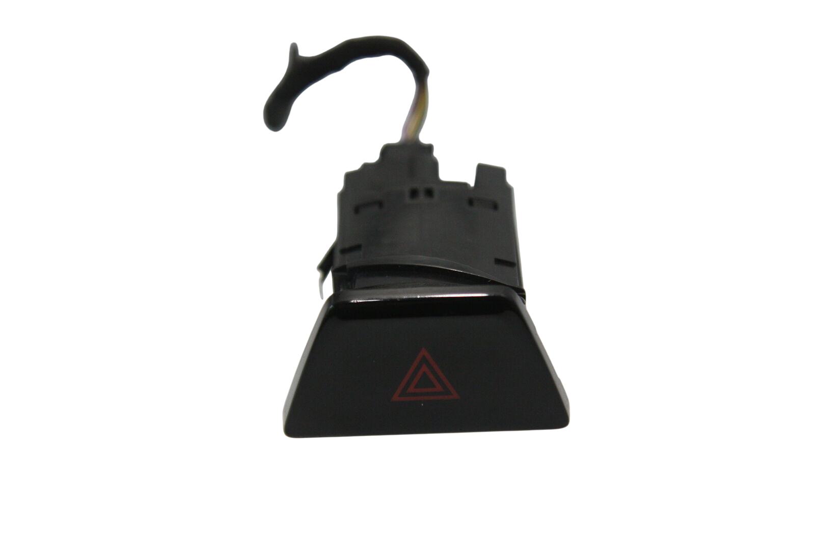 BMW 5 (G30 / G31) Hazard light Switch BMW 5 SERIES Hazard Light Switch OEM 6131699304...