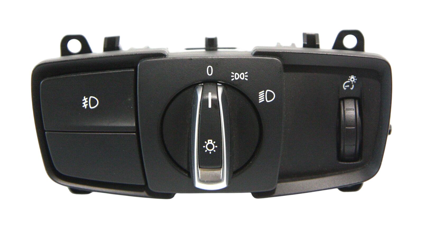 BMW 3 (F30 / F31) Valokatkaisin BMW 3 SERIES Light switch OEM 61316847505

Part...