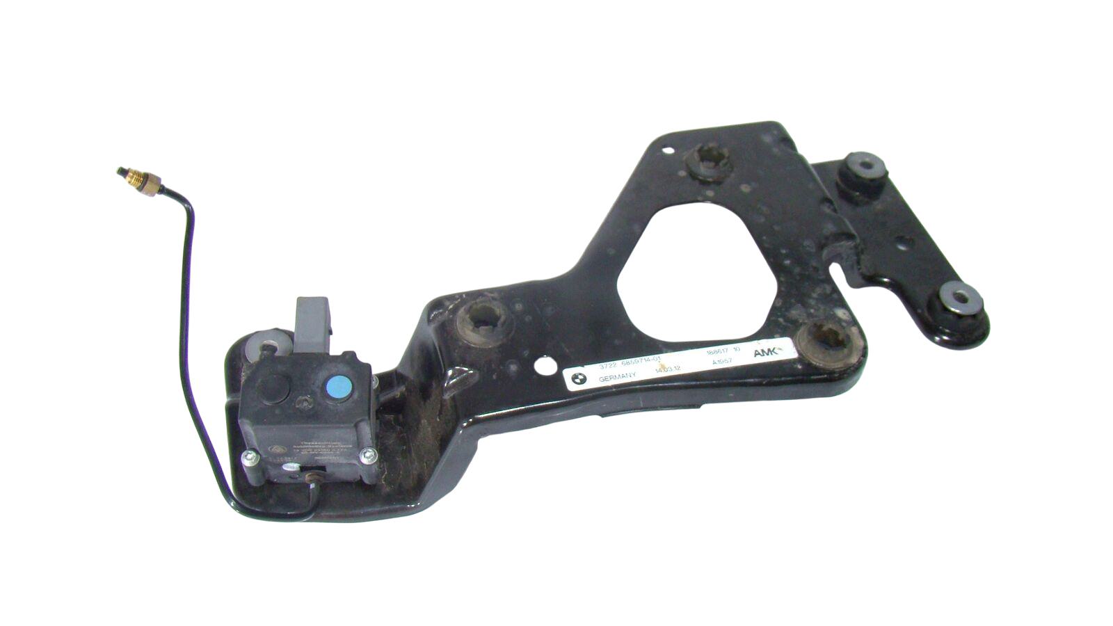 BMW X6 (E71 / E72) Air suspension compressor/pump BMW X6 Air suspension compressor/pump OEM 37206...