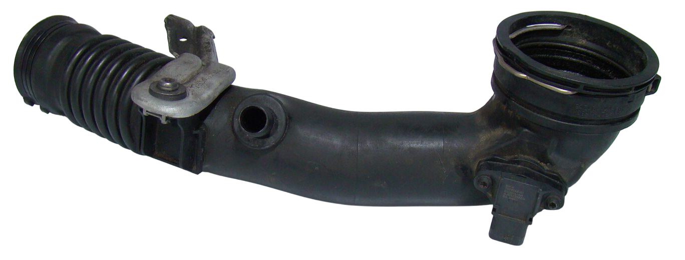 BMW 5 (F10 / F11) Intercooler hose/pipe BMW 5 SERIES Intercooler hose/pipe OEM 13627599...